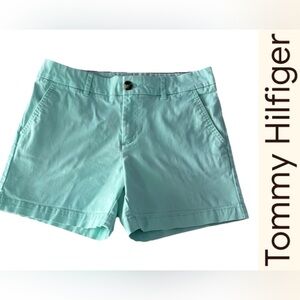 Tommy Hilfiger Women’s Shorts‎